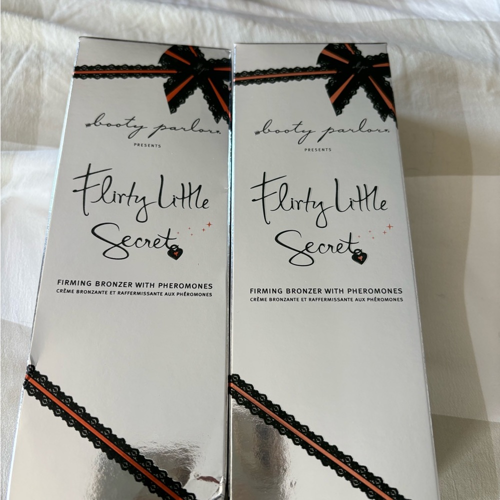 Booty Parlor Flirty Little Secret Firming Bronzer with Pheromones - Silver